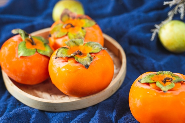 柿子吃多了会怎样