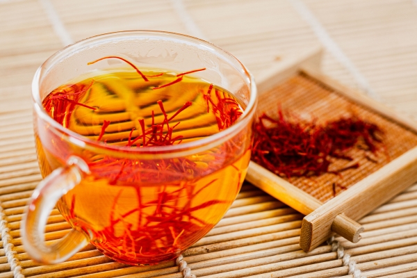 藏红花能天天泡水喝吗
