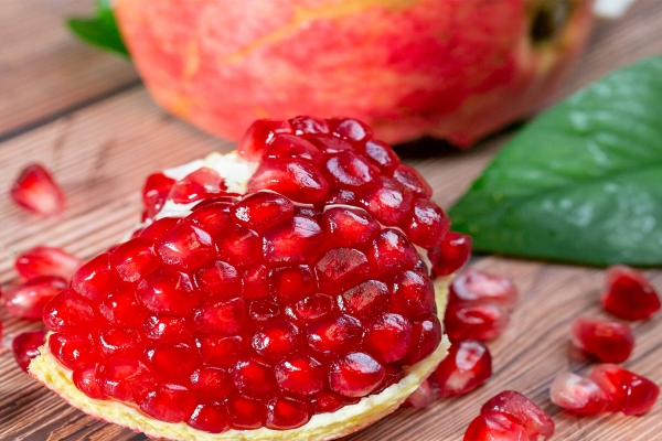 石榴籽的作用与功效有哪些