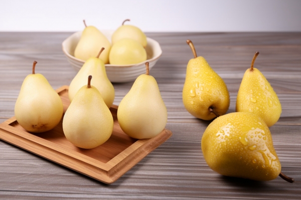 秋月梨对润肺止咳有帮助吗