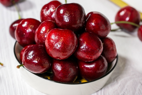 车厘子对女性的皮肤护理效果有哪些