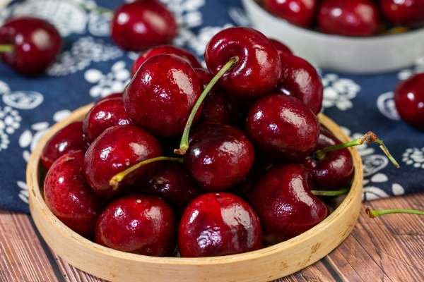 车厘子对皮肤的保养效果如何