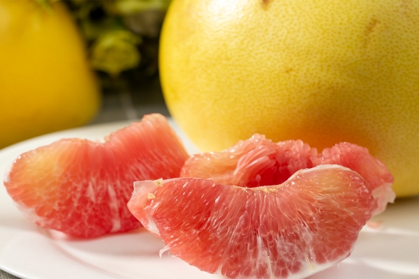 吃葡萄柚能帮助清理肠道垃圾吗